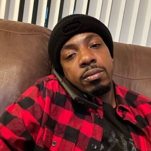 Meet your Posher, Joshua